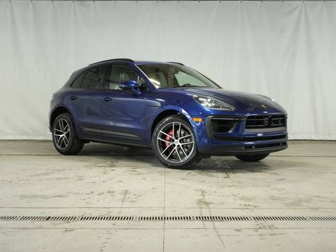 New 2026 Porsche Macan S AWD/4WD image 9