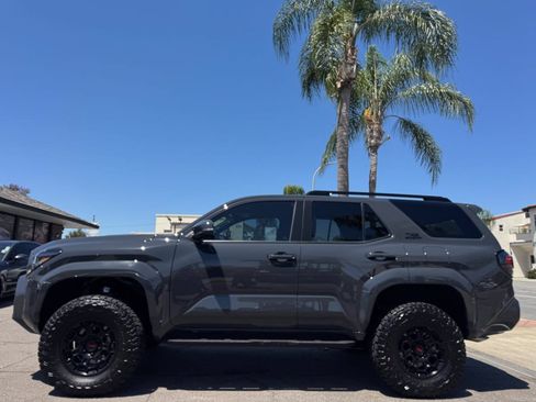 Used 2026 Toyota 4Runner TRD Sport AWD/4WD image 2