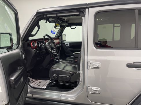 Used 2021 Jeep Wrangler Unlimited Rubicon w/ LED Lighting Group image 9