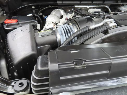Used 2024 Chevrolet Silverado 2500 High Country AWD/4WD image 33