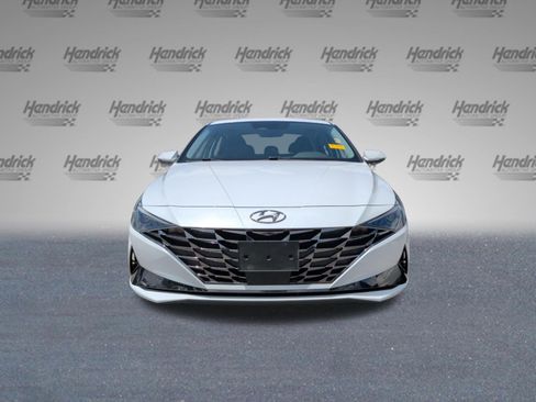 Used 2021 Hyundai Elantra SEL w/ Convenience + Premium Package FWD image 5