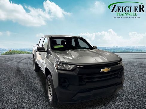Used 2023 Chevrolet Colorado W/T image 19
