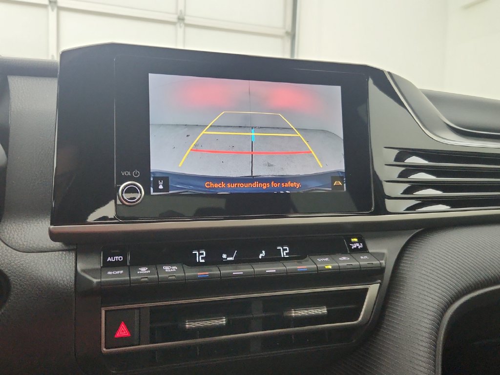 Used 2025 Toyota Camry SE FWD image 27