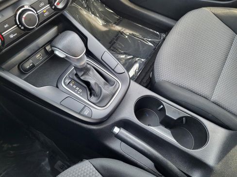 Used 2023 Kia Soul LX w/ Option Group 015 image 17