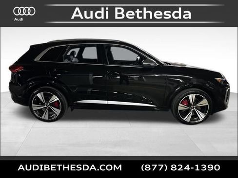 New 2026 Audi SQ5 Premium Plus image 8
