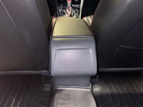 Used 2023 Volkswagen Jetta GLI Autobahn image 29