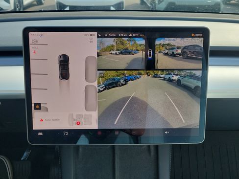 Used 2023 Tesla Model Y Long Range image 33