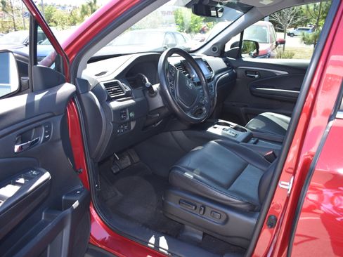 Certified 2023 Honda Ridgeline RTL image 12