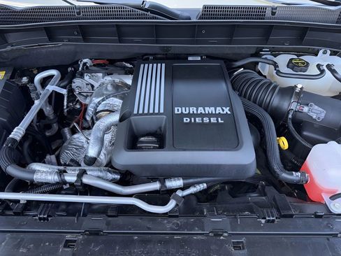 Used 2025 GMC Sierra 1500 Denali Ultimate AWD/4WD image 32