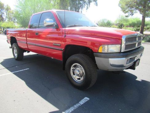 Used 1996 Dodge Ram 2500 Truck 4x4 Club Cab image 4