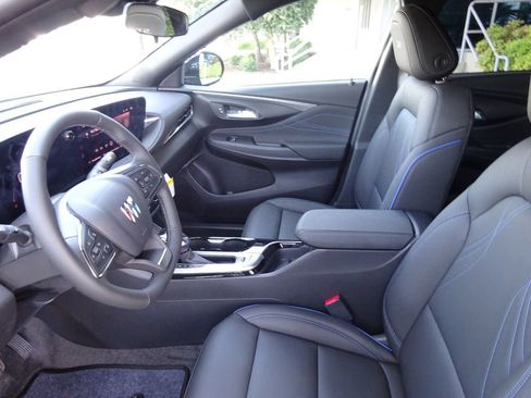 New 2026 Buick Envista Sport Touring w/ Convenience I Package FWD image 13