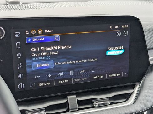 Used 2025 Chevrolet Equinox LT image 21