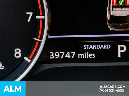 Used 2025 Nissan Rogue SV FWD image 16