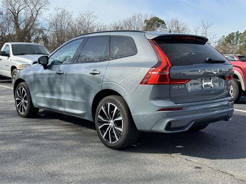 Used 2023 Volvo XC60 B5 Plus w/ Protection Package Premier image 3