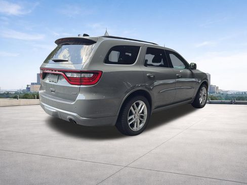 Used 2024 Dodge Durango GT RWD image 29