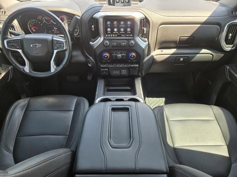 Used 2021 Chevrolet Silverado 1500 LT Trail Boss w/ Convenience Package II AWD/4WD image 21