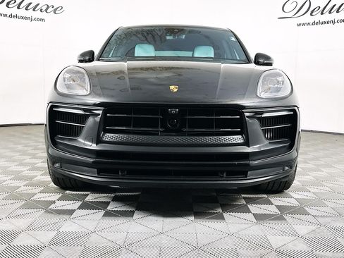 Used 2023 Porsche Macan GTS w/ Premium Package Plus AWD/4WD image 2