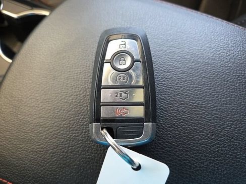 Used 2018 Ford Explorer Sport AWD/4WD image 12
