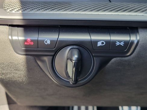 Certified 2025 Porsche 911 GT3 image 19