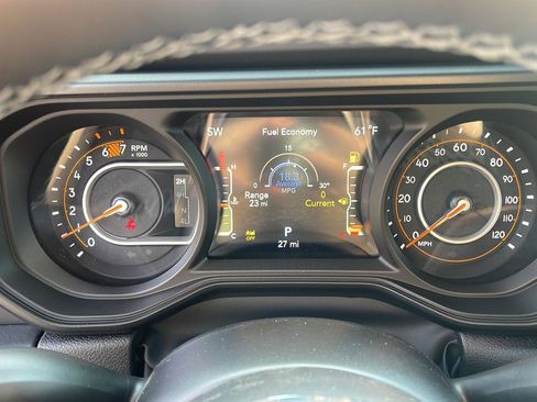 New 2026 Jeep Wrangler Sahara AWD/4WD image 14