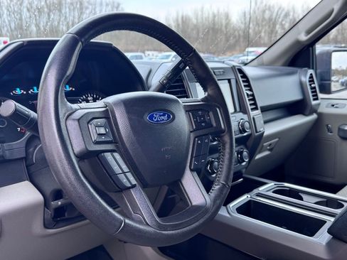 Used 2019 Ford F150 XLT w/ Equipment Group 302A Luxury image 8