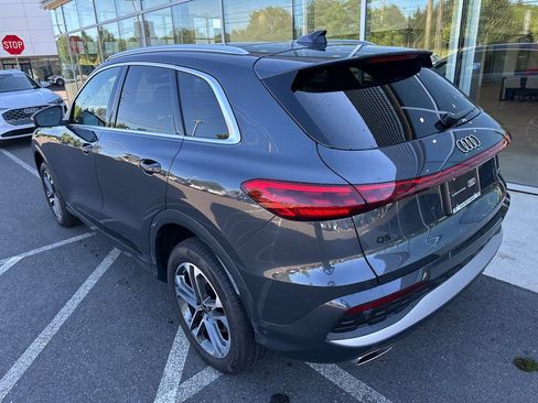 Used 2025 Audi Q5 Premium w/ Convenience Package AWD/4WD image 20