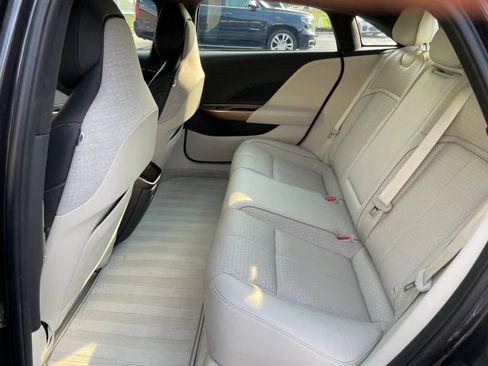 Used 2023 Lucid Air Grand Touring AWD/4WD image 41