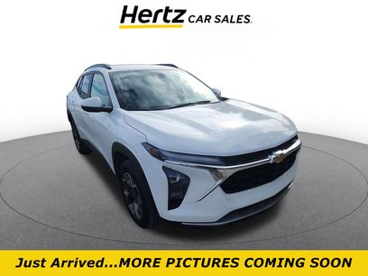 Used 2025 Chevrolet Trax LT w/ LT Convenience Package