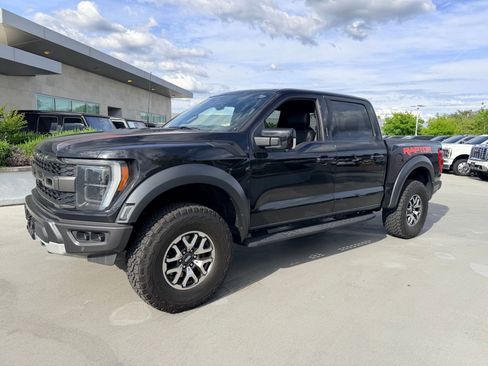 Used 2023 Ford F150 Raptor image 2