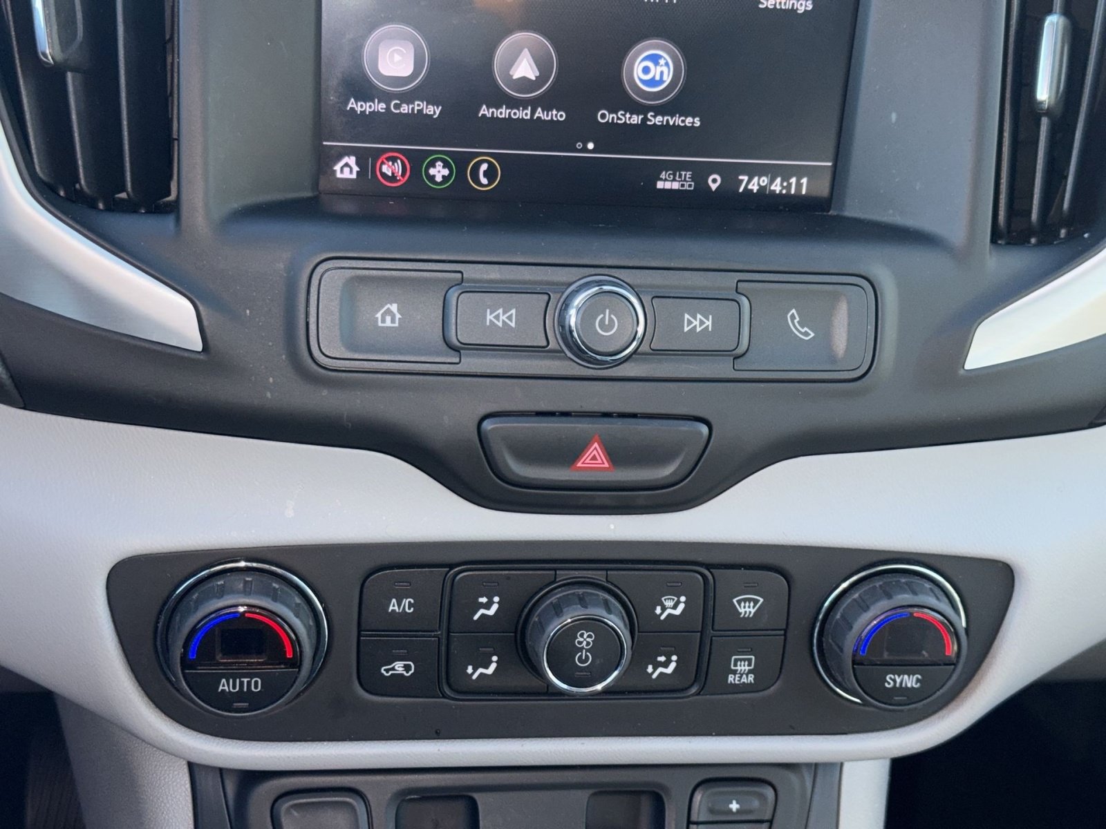 Used 2020 GMC Terrain SLE w/ Driver Convenience Package AWD/4WD image 22