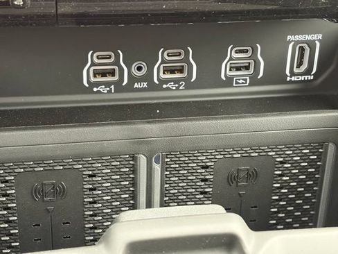 New 2026 RAM 2500 Limited AWD/4WD image 24