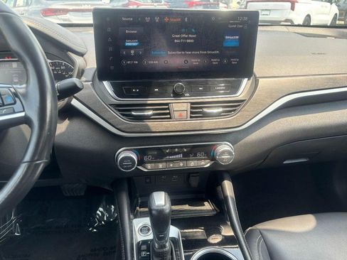 Used 2023 Nissan Altima 2.5 SL FWD image 15