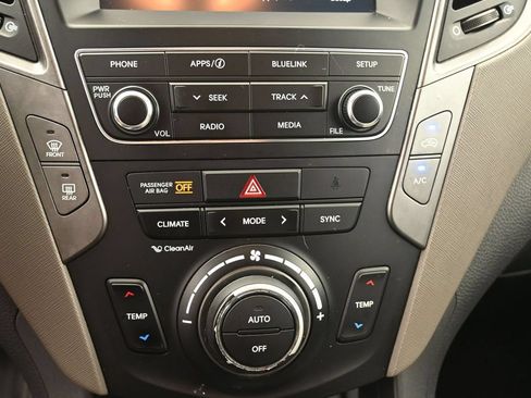 Used 2018 Hyundai Santa Fe Sport w/ 2.4L Value Package 02 FWD image 28