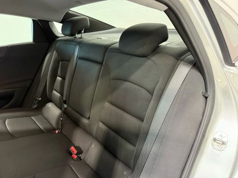 Used 2022 Chevrolet Malibu LT image 24