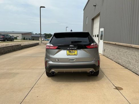 Used 2024 Ford Edge Titanium AWD/4WD image 5