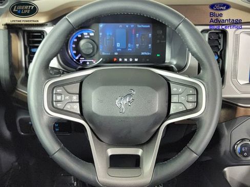 Used 2023 Ford Bronco Outer Banks AWD/4WD image 31