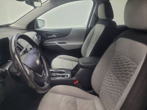 Used 2021 Chevrolet Equinox LT FWD image 17
