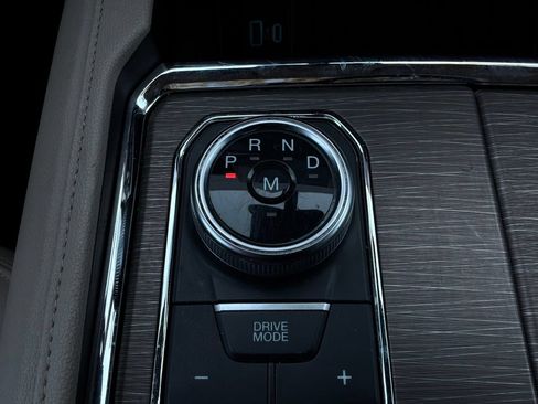 Used 2024 Ford Expedition Limited RWD image 34