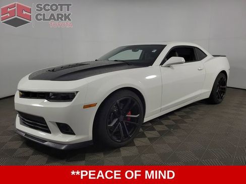Used 2015 Chevrolet Camaro SS w/ SS Performance Package RWD image 3