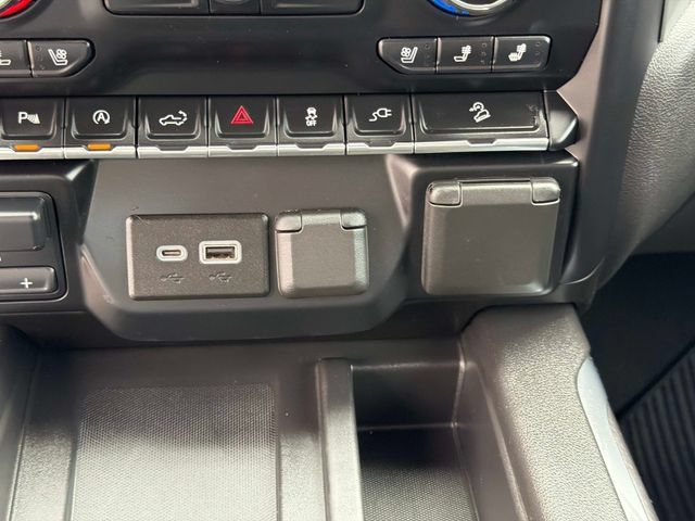 Used 2020 Chevrolet Silverado 1500 LTZ w/ LTZ Plus Package AWD/4WD image 30