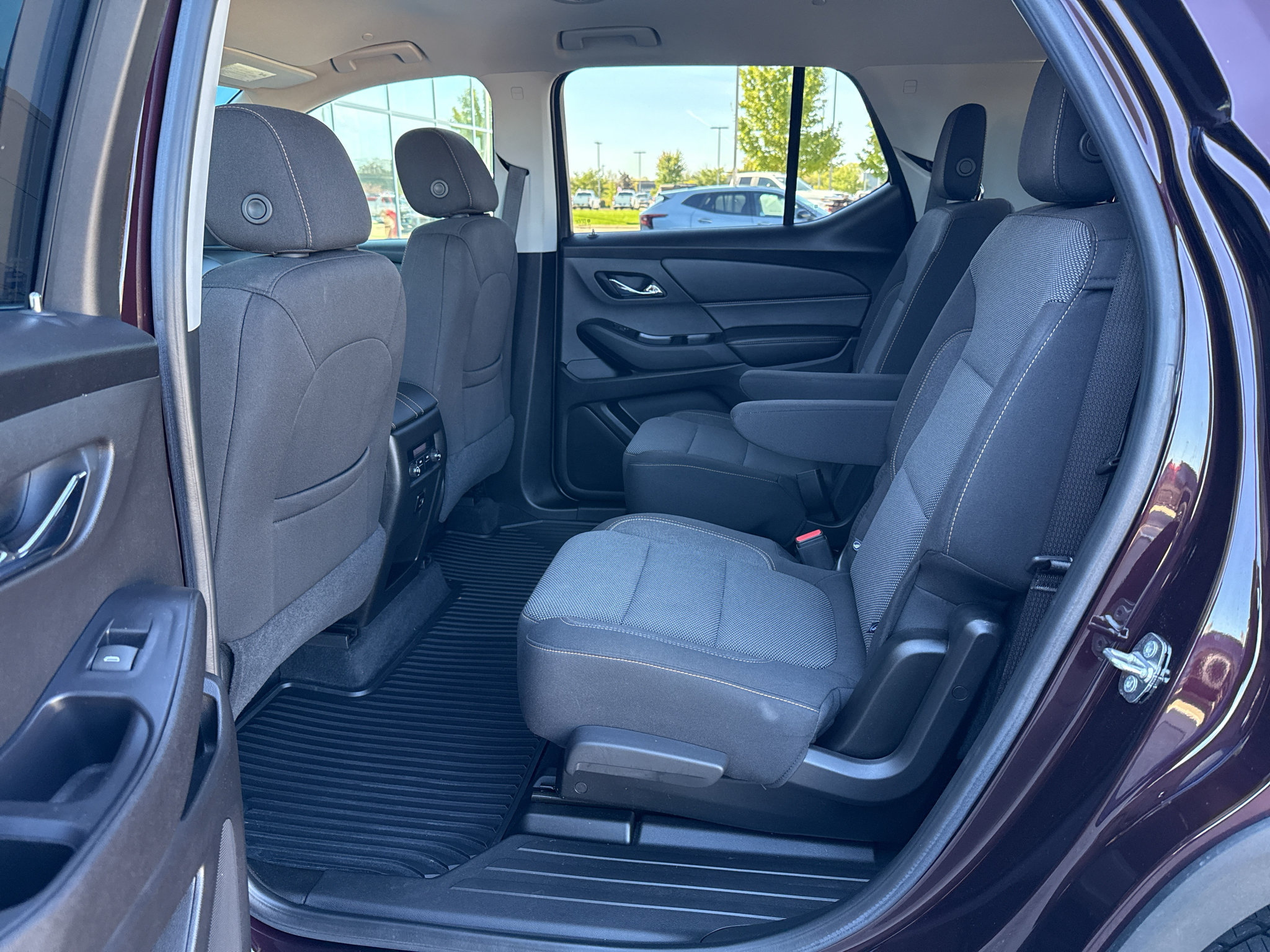 Used 2018 Chevrolet Traverse LT AWD/4WD image 30