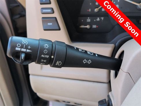 Used 2008 Cadillac XLR image 21