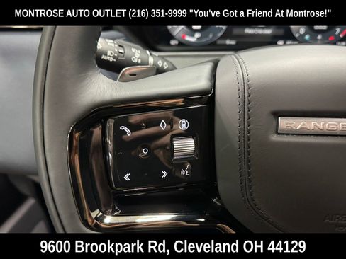 New 2026 Land Rover Range Rover Velar Dynamic SE image 17