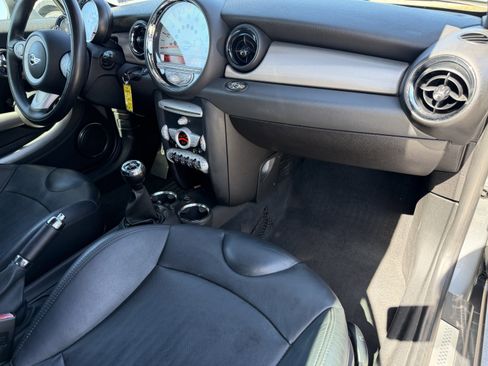 Used 2009 MINI Cooper S image 13