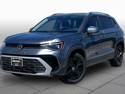 New 2026 Volkswagen Taos SE