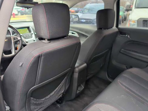 Used 2016 Chevrolet Equinox LT image 18