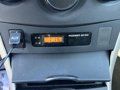 Used 2010 Toyota Corolla LE image 18