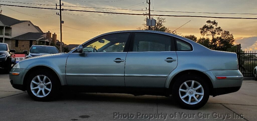 Used 2004 Volkswagen Passat GLS FWD image 18