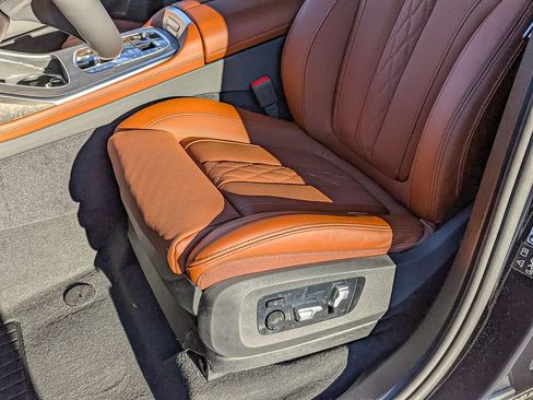 New 2026 BMW X7 xDrive40i w/ M Sport Package image 15