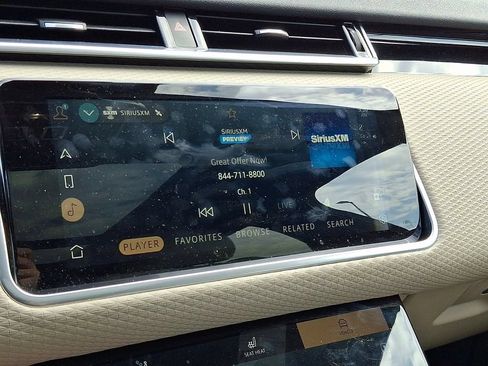 Used 2023 Land Rover Range Rover Velar R-Dynamic S AWD/4WD image 18